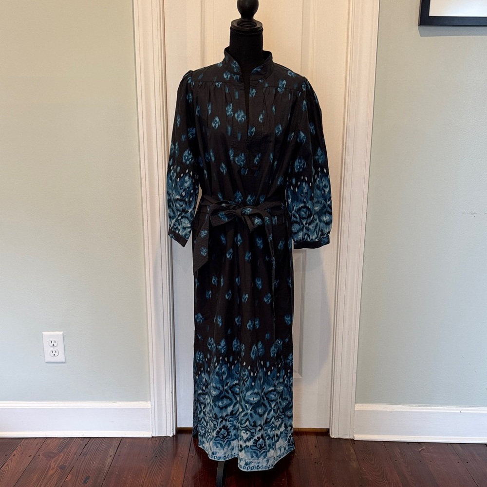 Chic Black and Blue Long Sleeve Dress